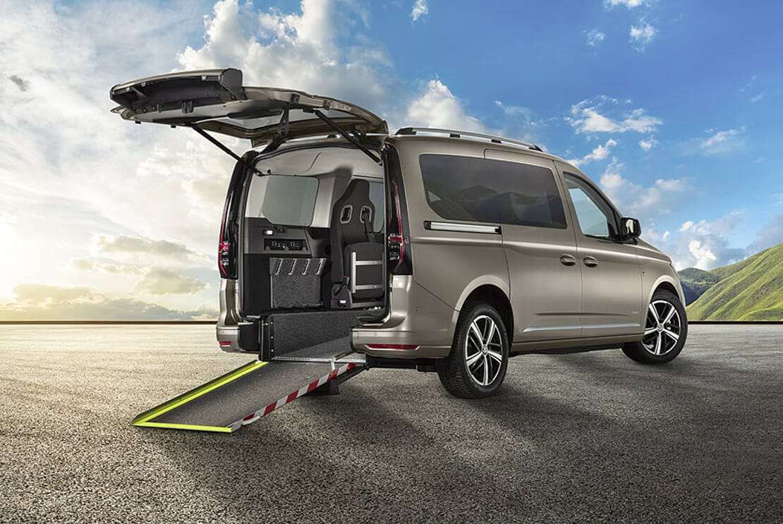 Behindertengerechtes Auto auf Mallorca mit Rollstuhlrampe